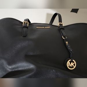 Mk black tote